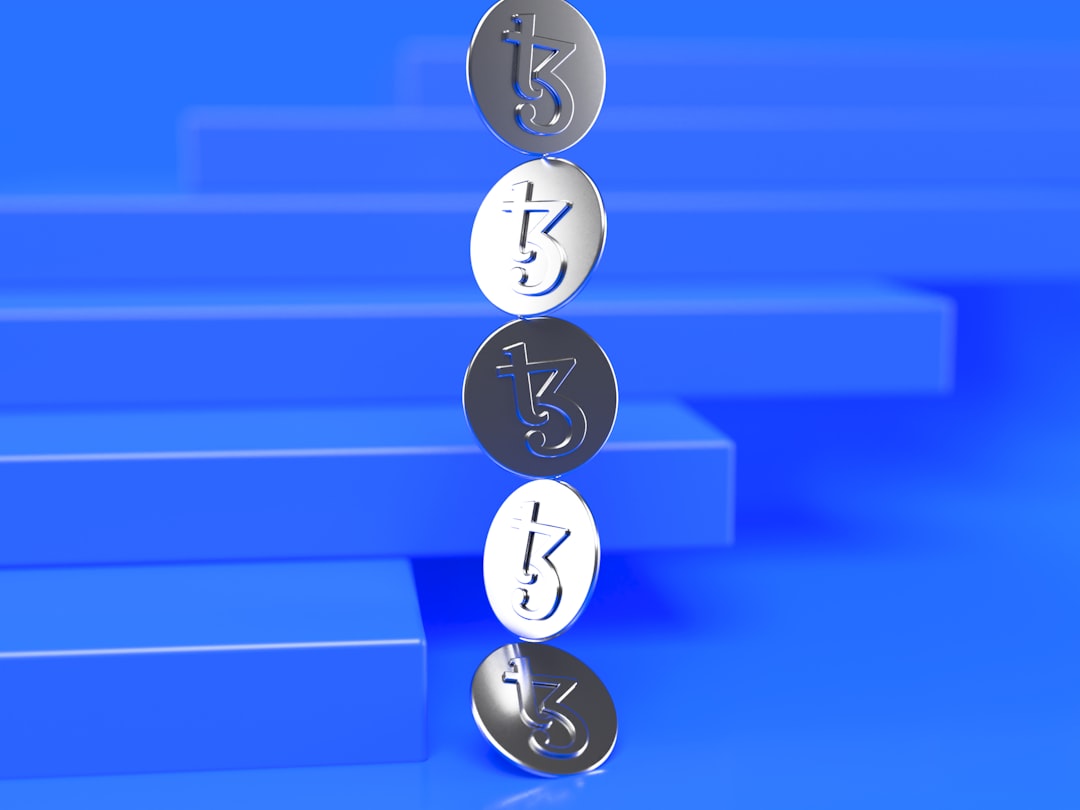 XRP flashes bullish signals as analysts predict breakout and volatility surge